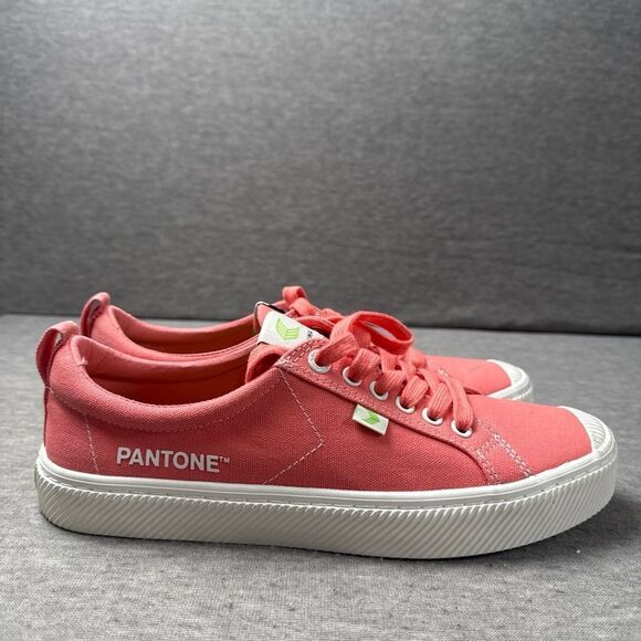 Cariuma Shoes Mens 9 Peach Canvas OCA Pantone Low Top Casual Summer Sneakers - Picture 1 of 10